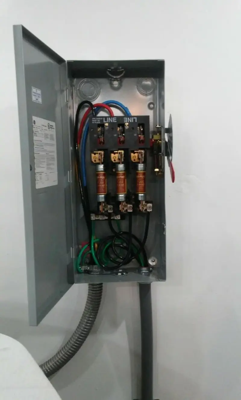 Three-phase disconnect switch installed for Electrical Wiring & Rewiring in Shoreview